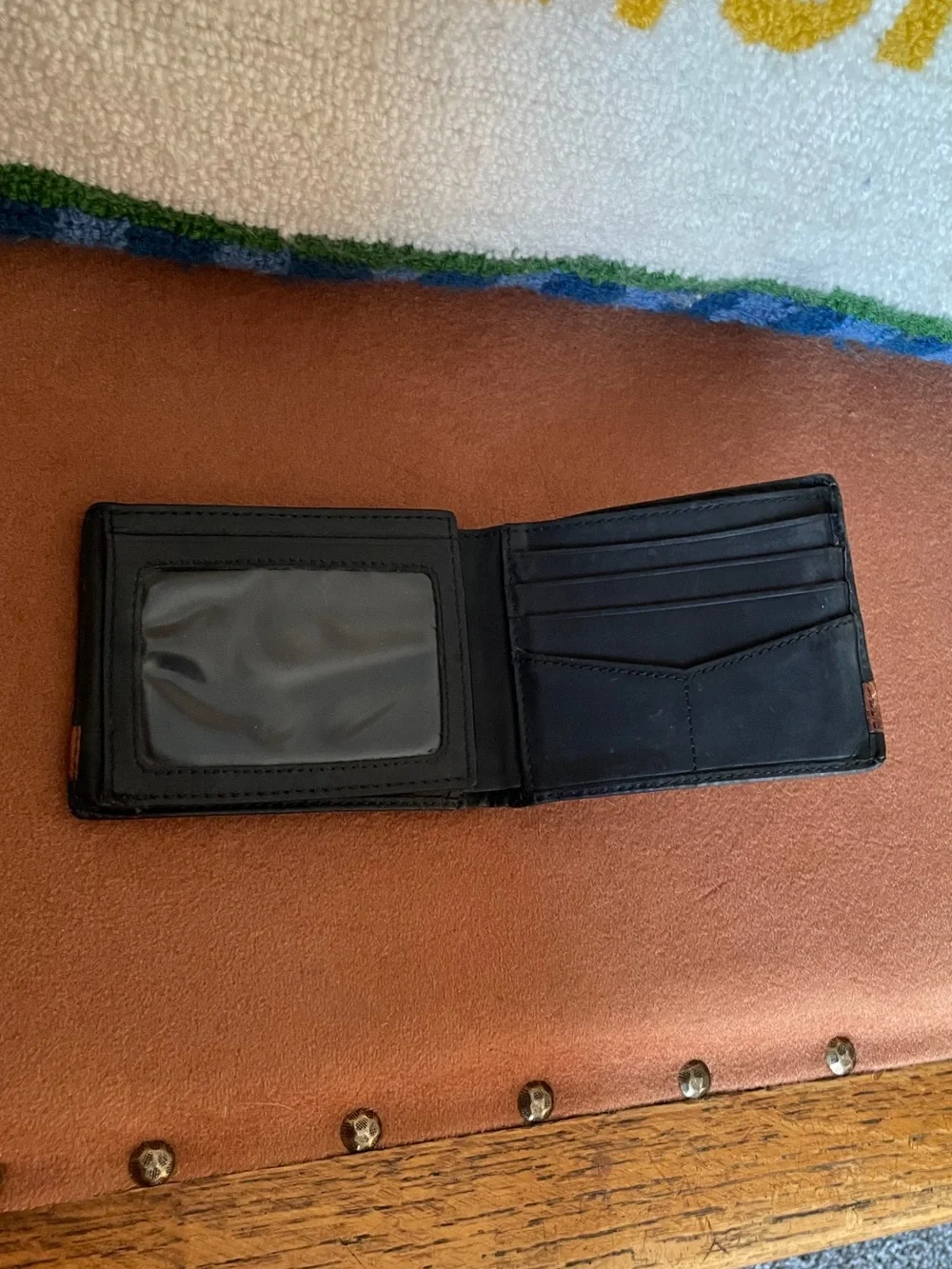 Fossil Brand Men’s Leather Bifold Quinn Wallet with Flip ID Window Black / Brown